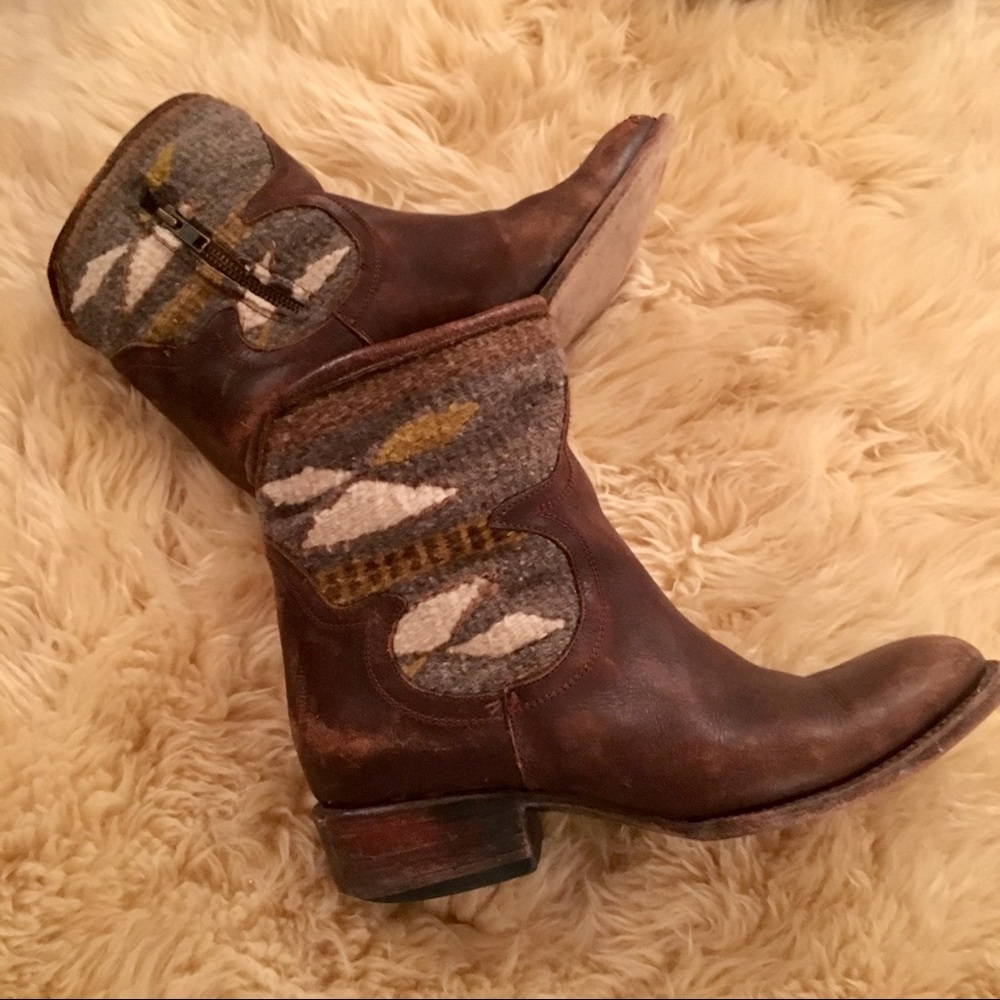 🌞Freebird blanket booties🌞